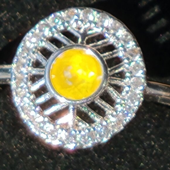 Vintage Sterling Silver Ring Yellow Citrine Gemstone - Picture 5 of 6